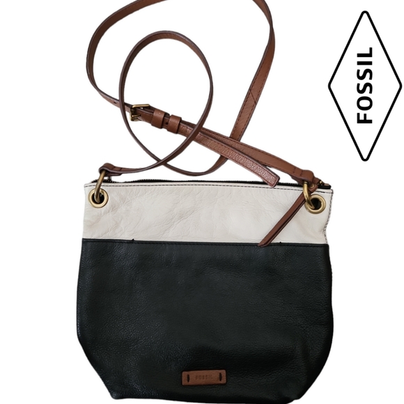Black & White Leather Crossbody by Fossil - Picture 4 of 16